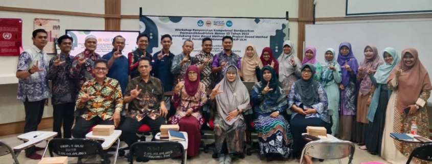 Kaprodi MPMAT UAD Berbagi Wawasan dalam Workshop Kompetensi Pendidikan Matematika untuk Mendukung Case Based Method Dan Project Based Method Prodi Pendidikan Matematika FKIP ULM